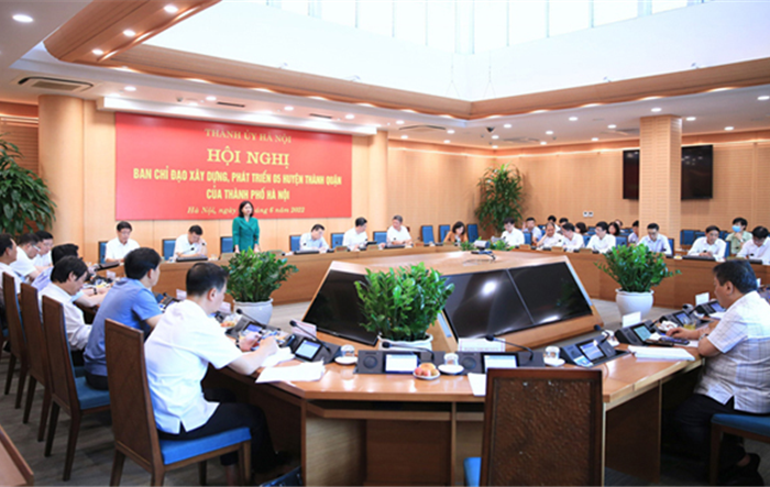Tập trung tháo gỡ khó khăn, hỗ trợ 5 huyện phát triển thành quận đúng lộ trình