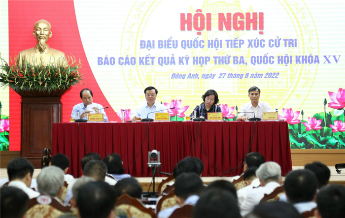 Bí thư Thành ủy Đinh Tiến Dũng tiếp xúc cử tri sau Kỳ họp thứ 3, Quốc hội khoá XV