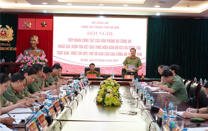 Khảo sát, kiểm tra kết quả thực hiện Bản đồ kỹ thuật số và công tác trực ban, báo cáo trong Công an thành phố Hà Nội