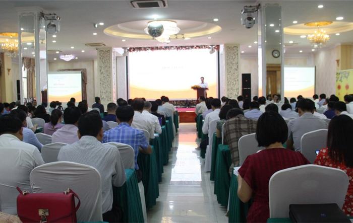 Tiếp tục triển khai mô hình bồi dưỡng kết hợp trực tiếp và trực tuyến cho giáo viên