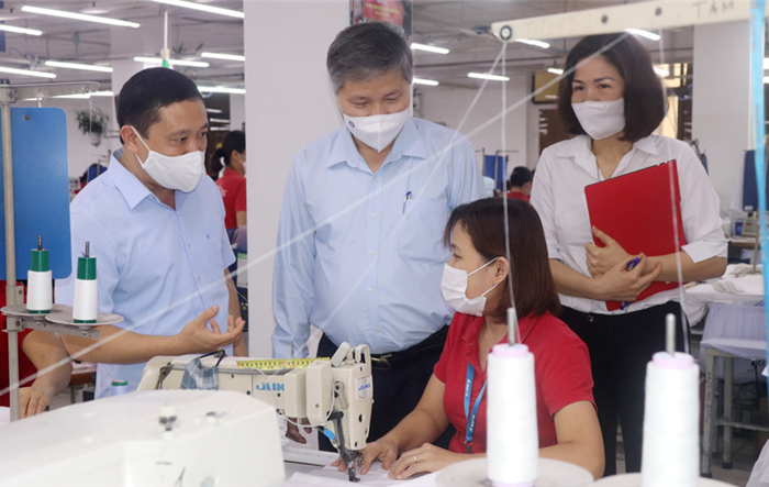 Hà Nội xem xét hỗ trợ tiền đóng bảo hiểm xã hội tự nguyện cho người lao động trên địa bàn trong giai đoạn 2022-2025