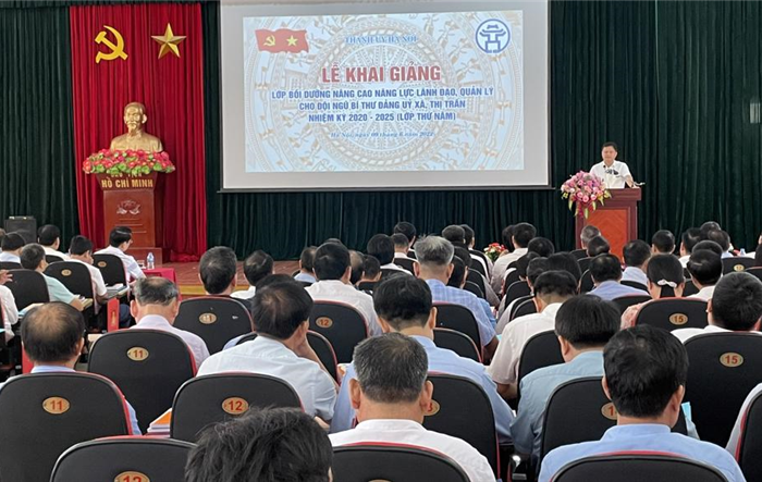 Lễ khai giảng lớp bồi dưỡng, nâng cao năng lực lãnh đạo, quản lý cho đội ngũ Bí thư Đảng ủy xã, phường, thị trấn