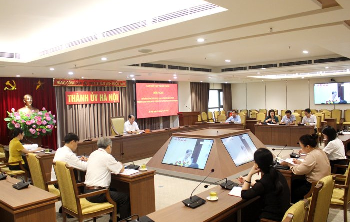 Kịp thời tham mưu cho cấp ủy chăm lo, bảo vệ  quyền lợi chính đáng của nhân dân