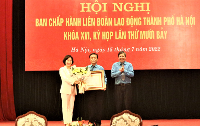 Hội nghị lần thứ 17 Ban Chấp hành Liên đoàn Lao động thành phố Hà Nội khoá XIV