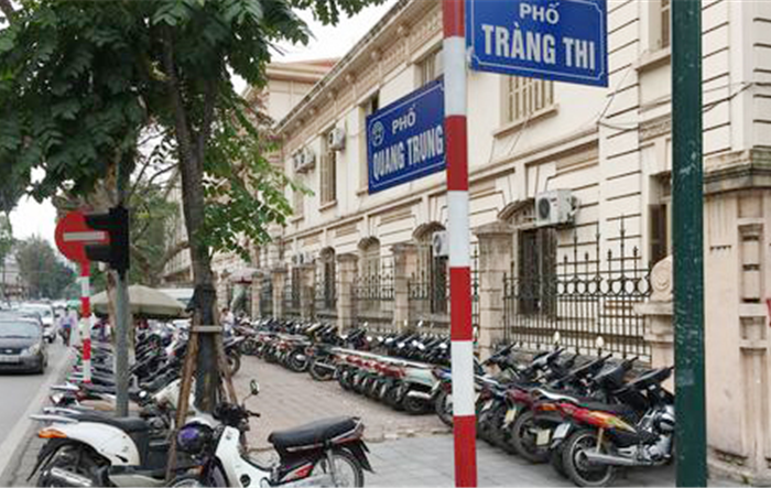 Hà Nội thí điểm điều chỉnh tổ chức giao thông cho các phương tiện lưu thông hai chiều trên đường Quang Trung