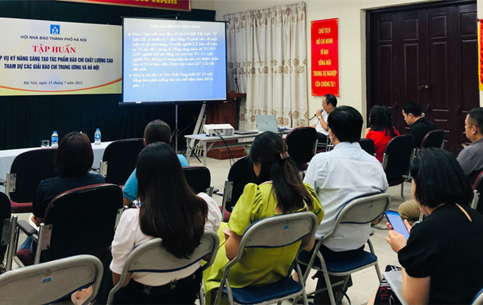 Hội Nhà báo thành phố Hà Nội tập huấn nghiệp vụ kỹ năng sáng tạo tác phẩm báo chí chất lượng cao
