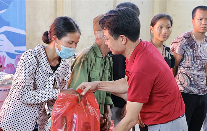 Hội Chữ thập đỏ thành phố Hà Nội tổ chức “Hành trình tri ân” năm 2022 hướng tới 75 năm Ngày Thương binh - Liệt sĩ (27/7/1947 - 27/7/2022)