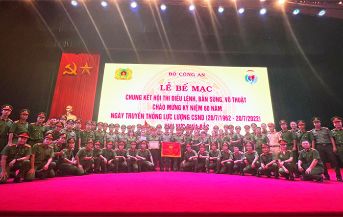 Đoàn Công an thành phố Hà Nội giành giải Nhì toàn đoàn tại Hội thi Điều lệnh, bắn súng, võ thuật Công an nhân dân năm 2022