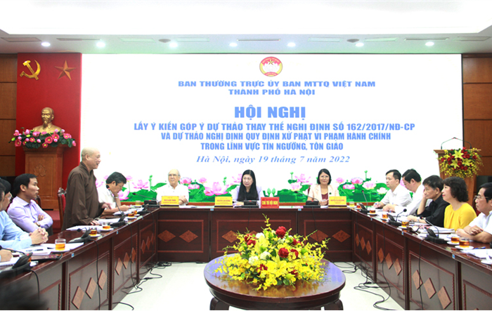 Hội nghị lấy ý kiến góp ý vào các quy định trong lĩnh vực tín ngưỡng, tôn giáo