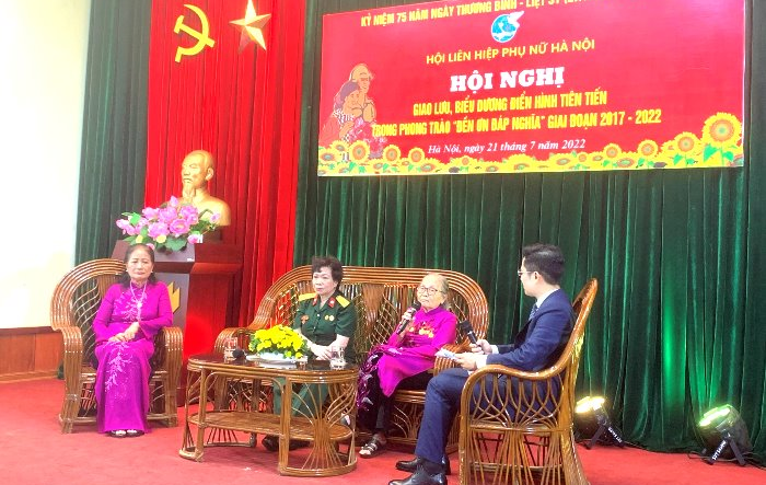 Giao lưu, biểu dương điển hình tiên tiến trong phong trào “Đền ơn đáp nghĩa” giai đoạn 2017 - 2022