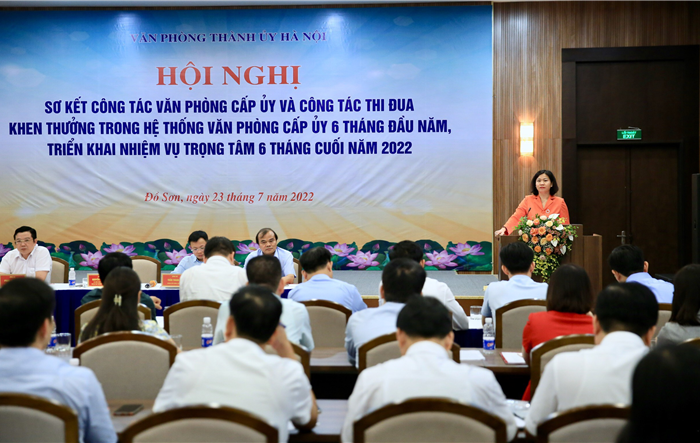 Đẩy mạnh ứng dụng công nghệ thông tin,  nâng cao chất lượng tham mưu, phục vụ