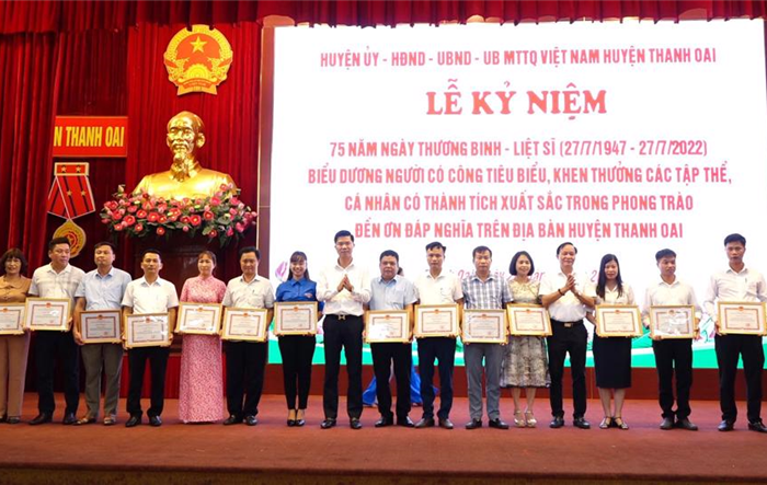 Huyện Thanh Oai tri ân người có công với cách mạng nhân dịp kỷ niệm Ngày Thương binh - Liệt sĩ (27/7/1947 - 27/7/2022)