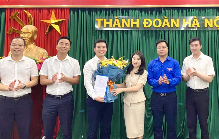 Thành đoàn Hà Nội công bố quyết định về công tác cán bộ