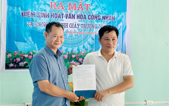 Liên đoàn Lao động thành phố Hà Nội ra mắt hai điểm sinh hoạt văn hóa công nhân