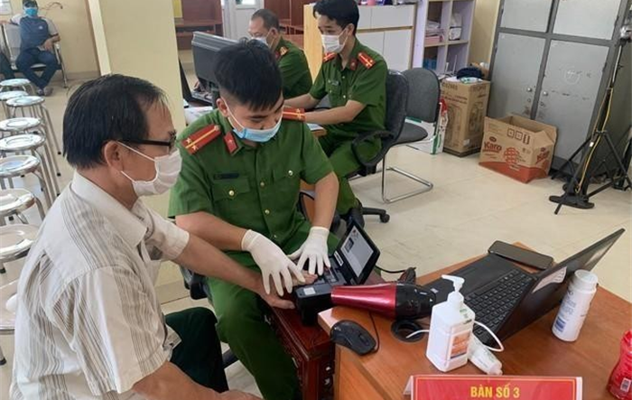 Chủ tịch UBND thành phố Hà Nội ban hành Chỉ thị số 12/CT-UBND thành phố về việc tăng cường triển khai Đề án 06/Chính phủ