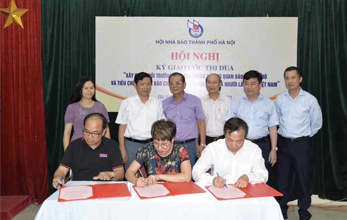 Phát động phong trào “Xây dựng môi trường văn hóa trong các cơ quan báo chí Thủ đô”