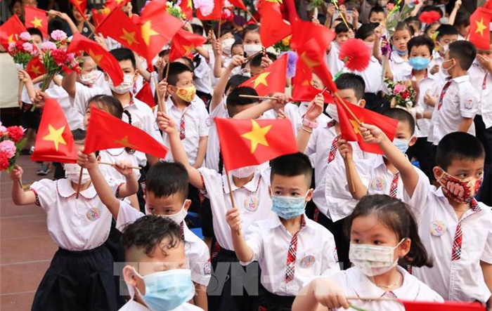 Học sinh toàn thành phố khai giảng năm học mới vào ngày 5-9