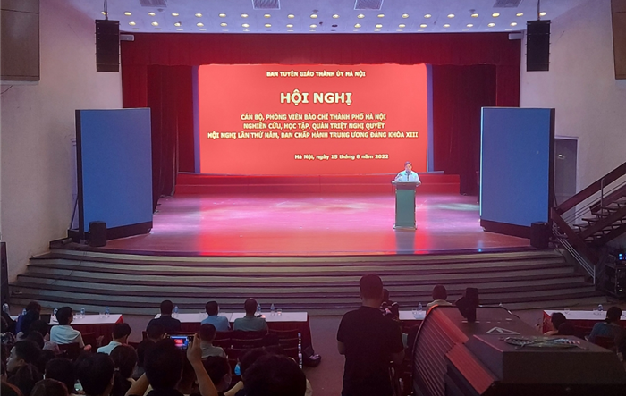 Hội nghị cán bộ, phóng viên báo chí thành phố nghiên cứu, học tập, quán triệt Nghị quyết Hội nghị lần thứ năm, khóa XIII