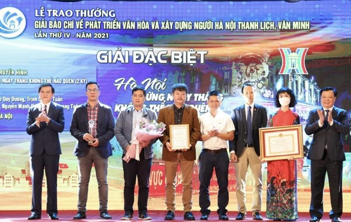 Kéo dài thời hạn nhận tác phẩm dự Giải báo chí về phát triển văn hóa và xây dựng người Hà Nội thanh lịch, văn minh lần thứ V - năm 2022