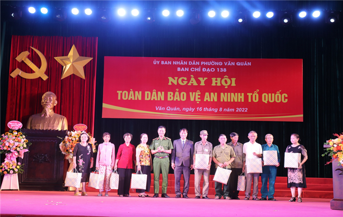 Quận Hà Đông tổ chức điểm Ngày hội toàn dân bảo vệ an ninh Tổ quốc tại phường Văn Quán