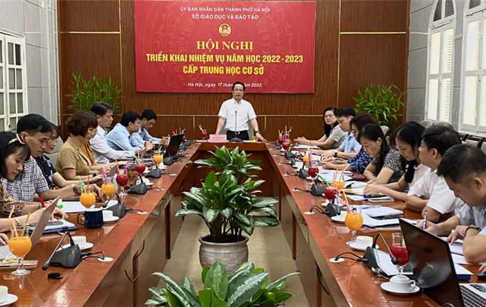 Triển khai đồng bộ các giải pháp nâng cao hơn nữa chất lượng giáo dục đại trà, giáo dục mũi nhọn cấp trung học cơ sở