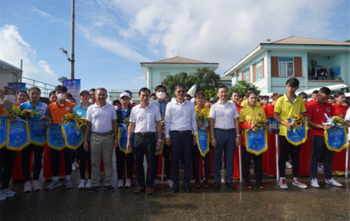 Khai mạc Giải Đua thuyền Rowing và Canoeing vô địch trẻ quốc gia năm 2022