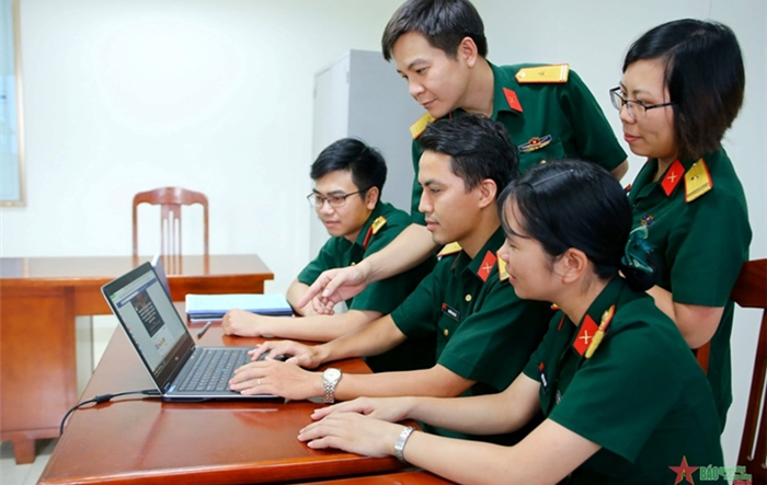 Vai trò đội ngũ giảng viên trong đấu tranh bảo vệ chủ nghĩa Mác - Lênin, tư tưởng Hồ Chí Minh