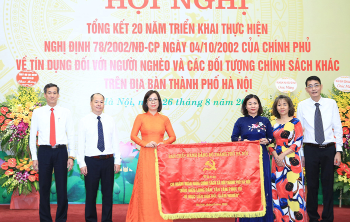Hà Nội tiếp tục triển khai hiệu quả các chương trình tín dụng đối với người nghèo và đối tượng chính sách