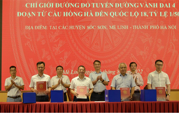 Hội nghị công bố, bàn giao chỉ giới đường đỏ tuyến đường Vành đai 4 đoạn từ cầu Hồng Hà đến Quốc lộ 1