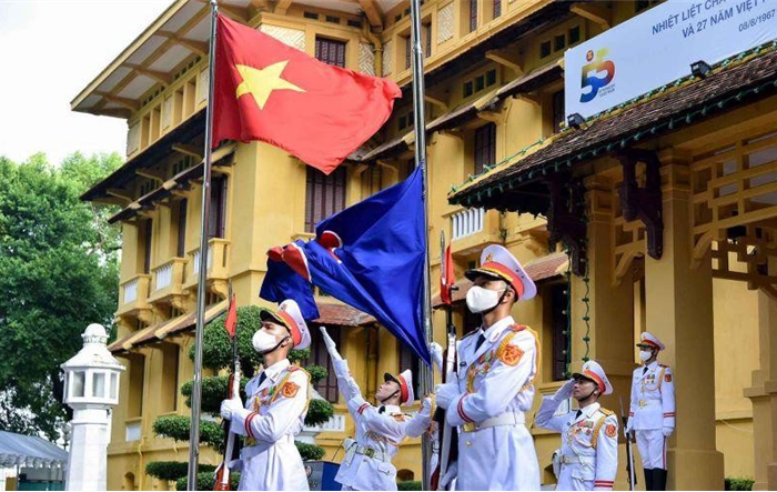 Lễ Thượng cờ kỷ niệm 55 năm Ngày thành lập ASEAN
