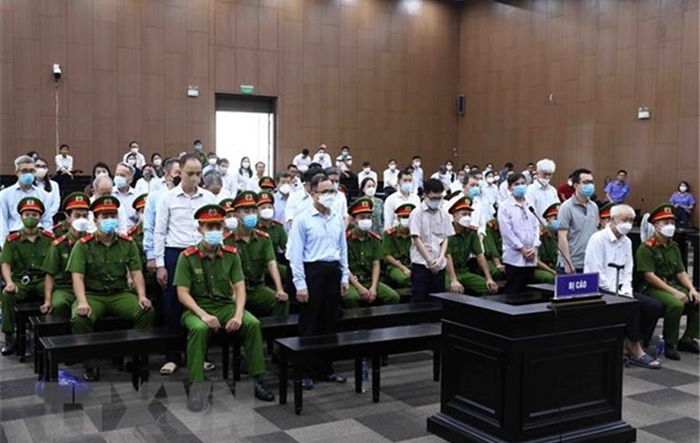 Làm cán bộ, đừng “đẽo cày giữa đường”