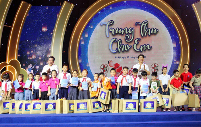 Trung thu cho em”, món quà ý nghĩa dành tặng thiếu nhi Thủ đô