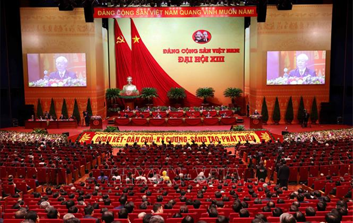 Nghiên cứu, phát triển khoa học lý luận chính trị theo yêu cầu của Đại hội XIII