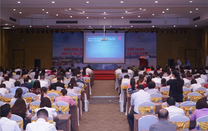 Hội nghị tập huấn kiến thức quản lý cơ sở lưu trú - dịch vụ du lịch đạt chuẩn phục vụ khách du lịch
