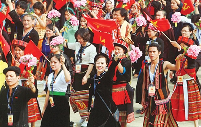 Đẩy mạnh xây dựng, chỉnh đốn Đảng và hệ thống chính trị: Phát huy vai trò của Mặt trận trong phòng, chống tham nhũng, tiêu cực