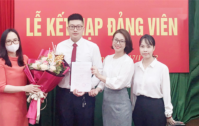 Xây dựng nguồn nhân lực chất lượng cho Đảng