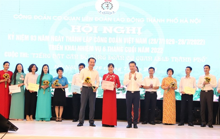 Hà Nội tôn vinh 10 doanh nghiệp tiêu biểu vì người lao động vào tháng 10/2022
