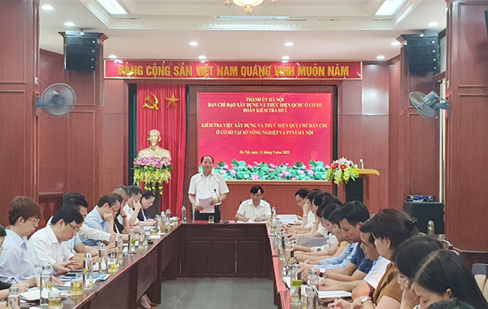 Trưởng ban Dân vận Thành uỷ Nguyễn Doãn Toản kiểm tra việc thực hiện Quy chế dân chủ tại Sở Nông nghiệp và Phát triển nông thôn 