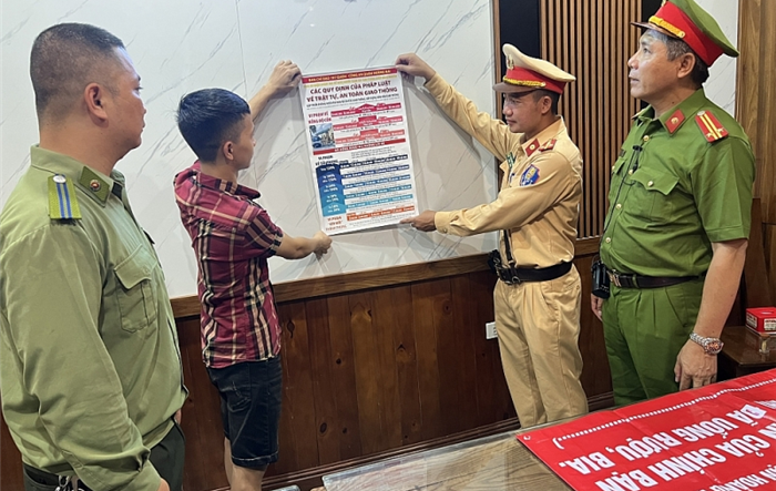 Công an thành phố Hà Nội xử phạt 85 tỷ đồng trong 3 tháng cao điểm xử lý vi phạm giao thông