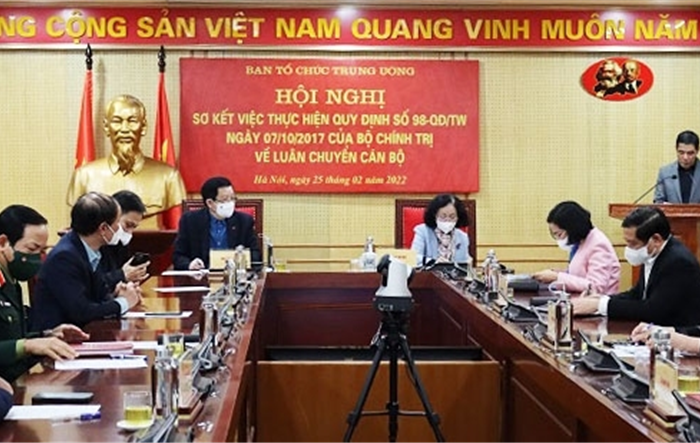 Thêm chìa khóa để mở nhiều “cánh cửa” - Bài 1: Tạo đột phá trong công tác cán bộ