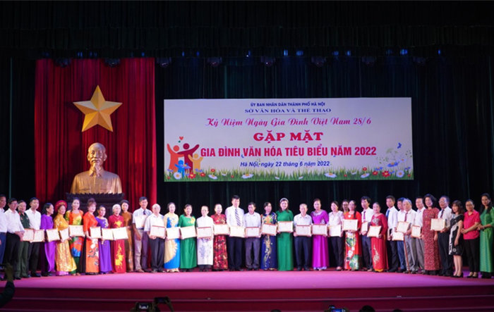 Triển khai thực hiện Bộ tiêu chí ứng xử trong gia đình trên địa bàn thành phố Hà Nội đến năm 2025