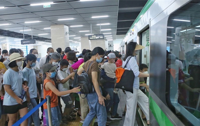 Đường sắt Cát Linh - Hà Đông vượt mốc 55 nghìn lượt hành khách/ngày trong ngày Quốc khánh 2-9