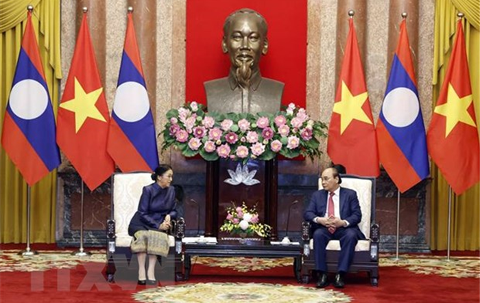 Việt Nam-Lào vững bước đồng hành trên con đường phát triển