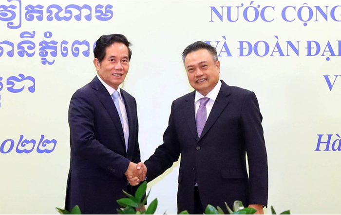 Tăng cường củng cố, phát huy mối quan hệ tốt đẹp giữa Hà Nội và Phnom Penh (Campuchia)