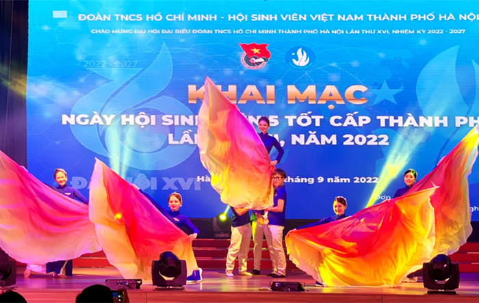Tưng bừng Ngày hội “Sinh viên 5 tốt” cấp thành phố lần thứ III