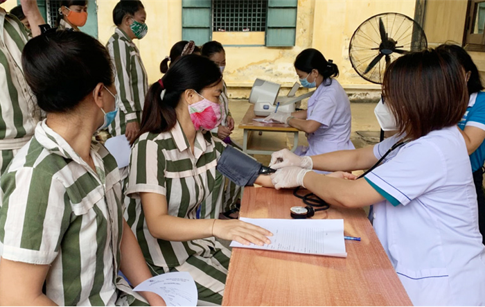 Chăm sóc sức khỏe cho các nữ phạm nhân tại Trại giam Thanh Xuân