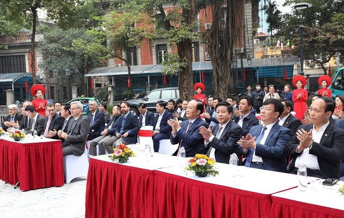 Khánh thành công trình Cải tạo vườn hoa Diên Hồng, quận Hoàn Kiếm