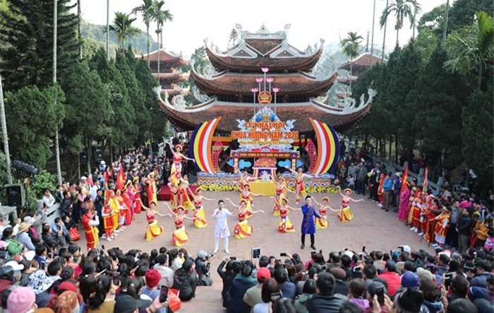 Hà Nội: Tăng cường công tác quản lý và tổ chức lễ hội, phục vụ nhân dân vui xuân, đón Tết