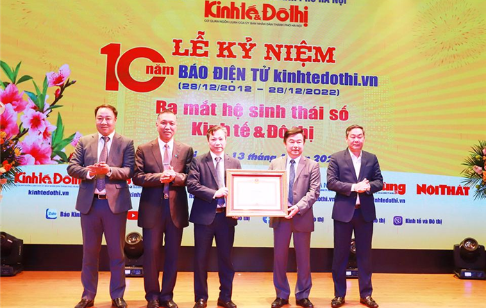 Báo Kinh tế & Đô thị kỷ niệm 24 năm xuất bản số báo đầu tiên 