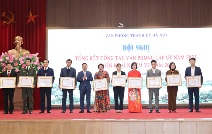 Đổi mới, nâng cao chất lượng công tác tham mưu, tổng hợp của Văn phòng cấp ủy các cấp